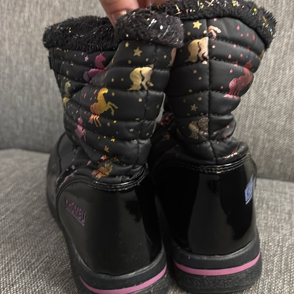 Girls snow boot size 4 Khombu - Picture 3 of 3